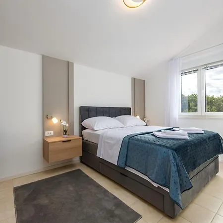Apartment Seaview Casa Almaris A3 By Interhome Kozino